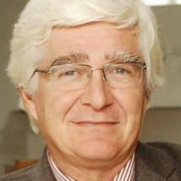 Luca Scacchetti, architect and author of the Ianus executive collection for Tecno