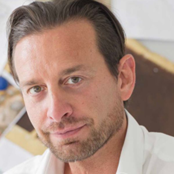Matteo Nunziati, designer of the Blade office system and Elle bookcase for i4Mariani