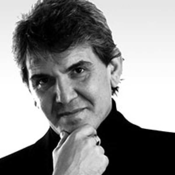 Nikolas Chachamis, designer of the Las Mobili Enosi and I-Meet collections