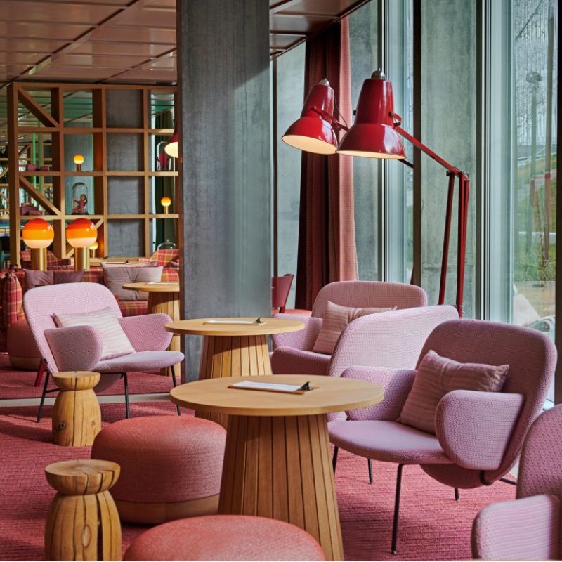 Break area & kitchenette: where the office breathes