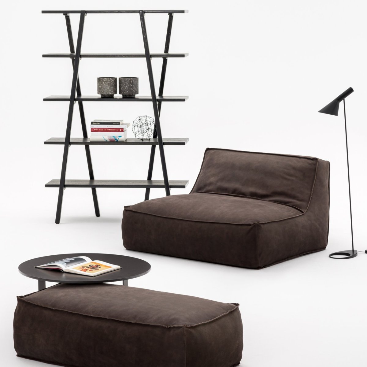 Lounge seating: Zoe by Verzelloni, Lievore Altherr Molina