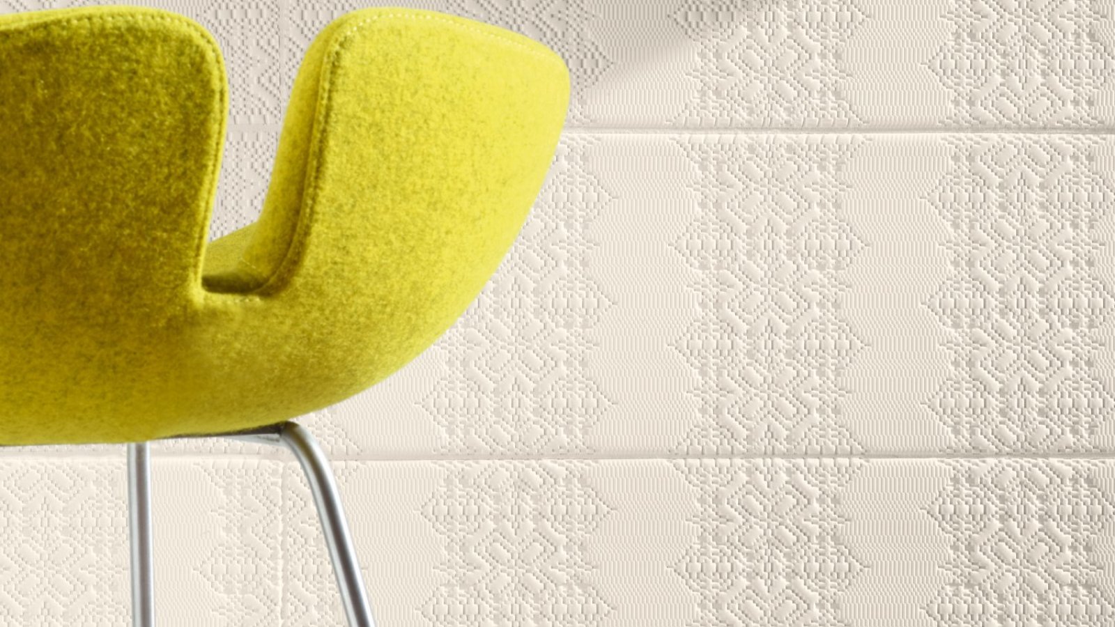 Bas-relief porcelain wall by Mutina with sculpted Bas-Relief texture