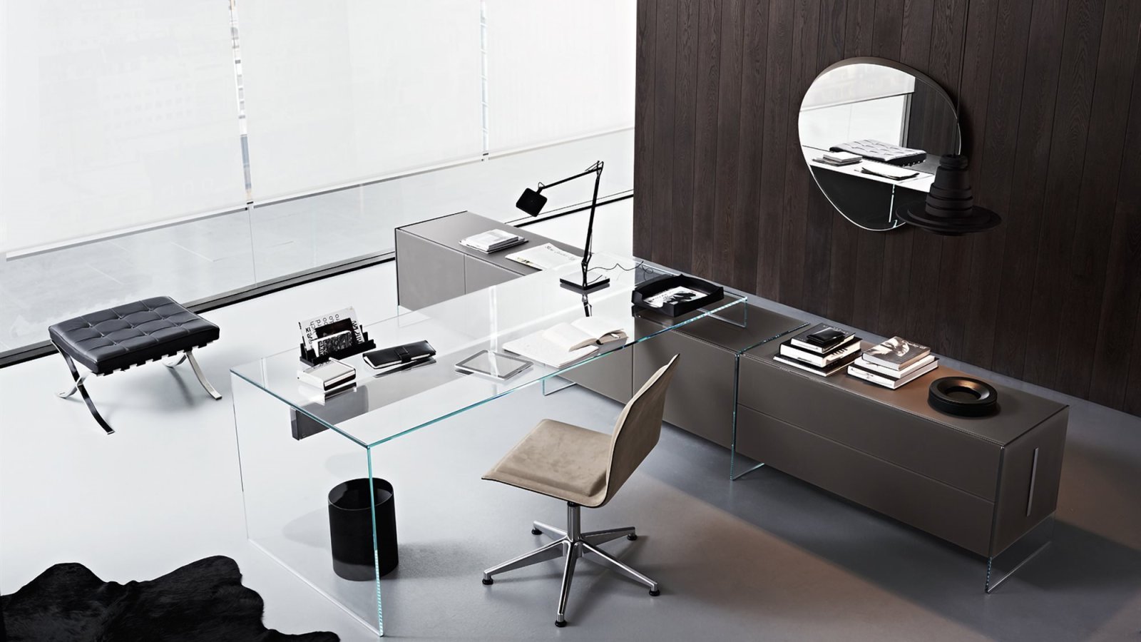 Designer desk Air Desk by Gallotti & Radice in transparent crystal