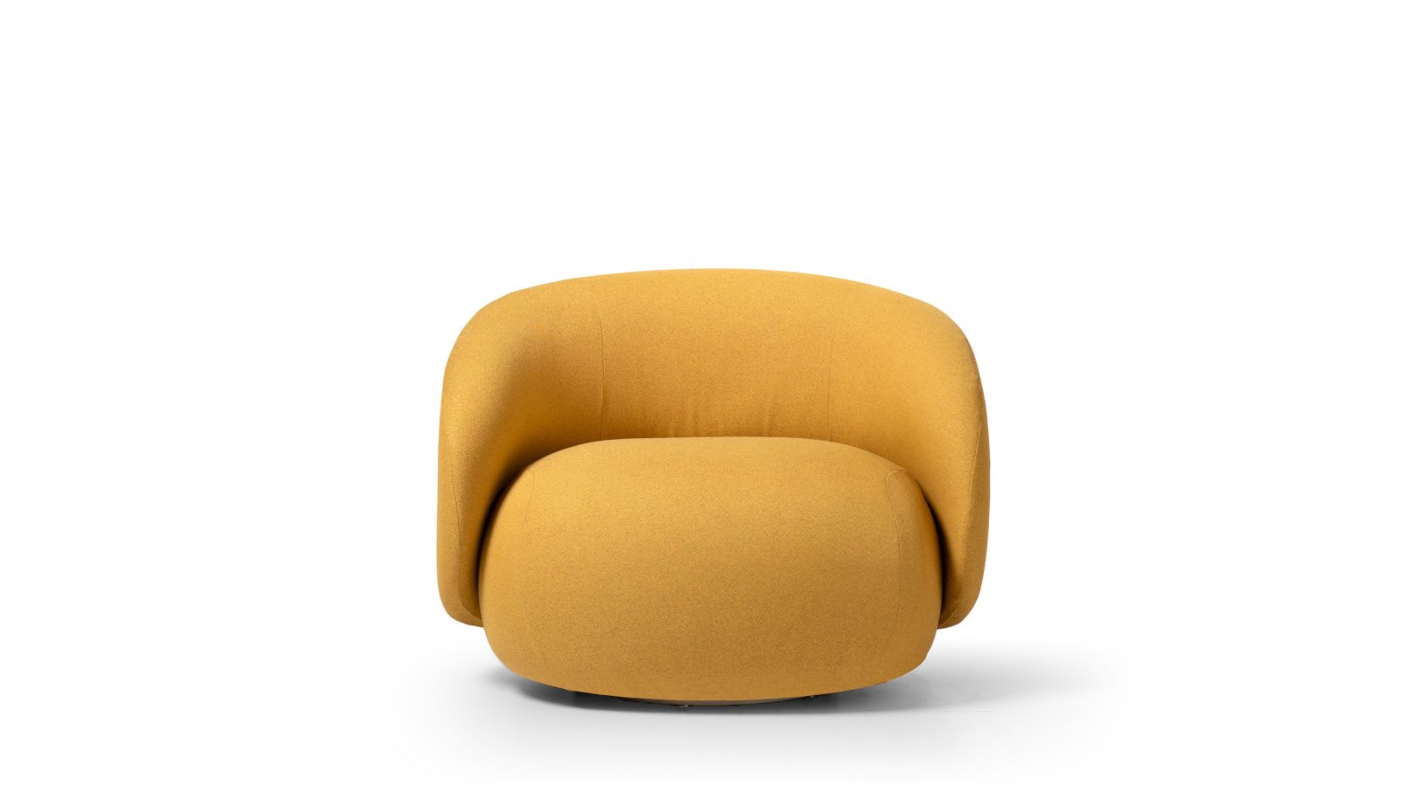 Visitor chairs Hill by Quinti in the waiting area of a law firm