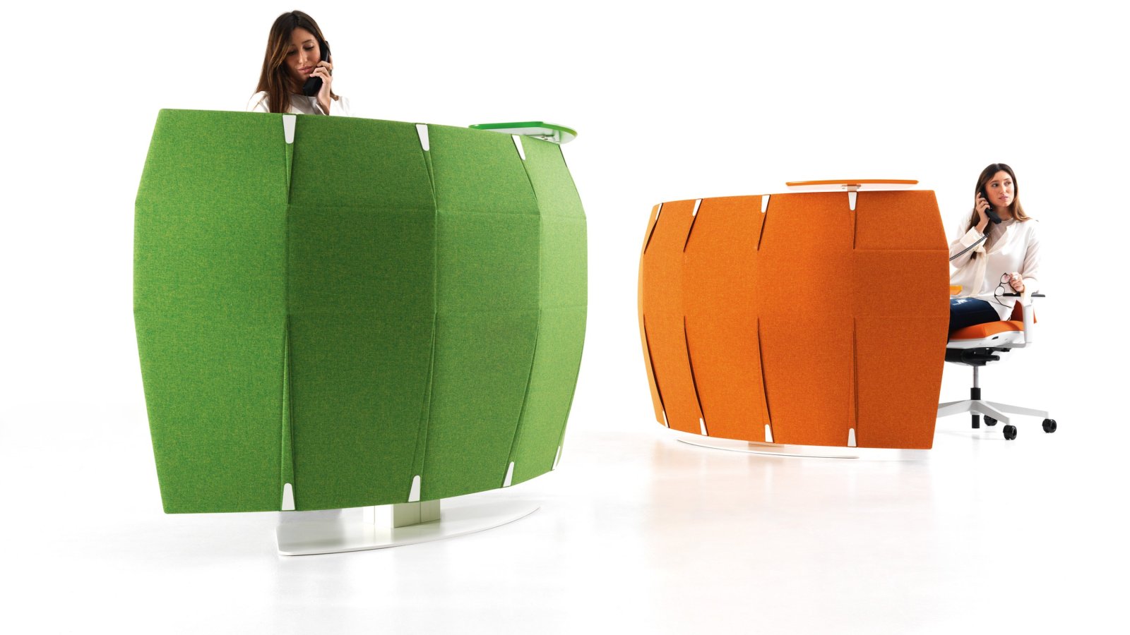 Funny Sat reception desk by IVM with orange sound-absorbing panel