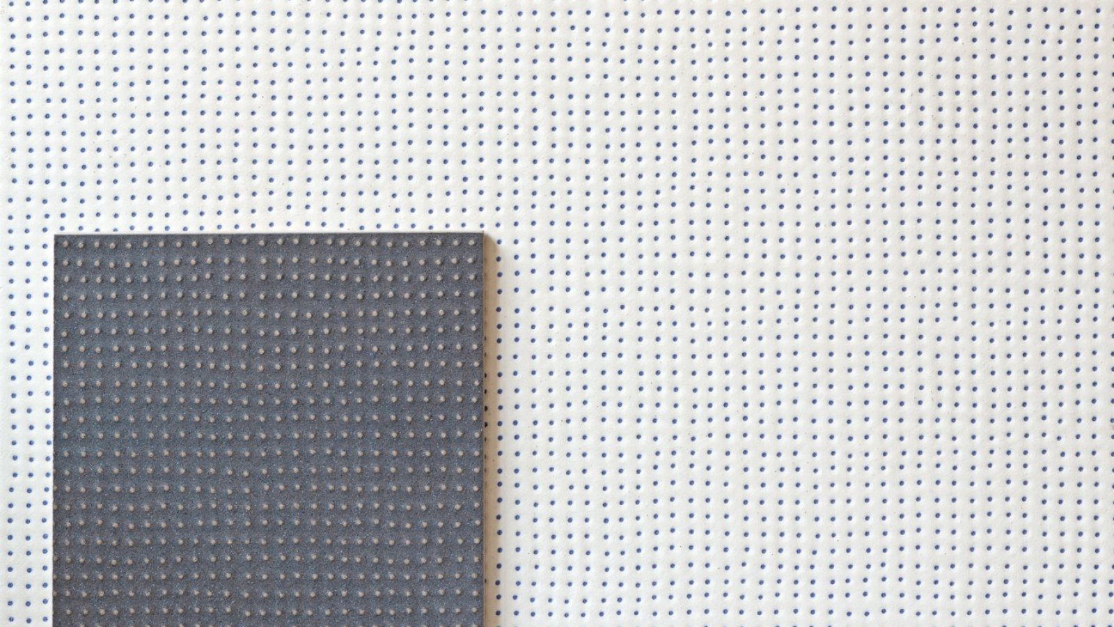 Pico by Mutina, Down Natural texture in Blanc with recessed dots