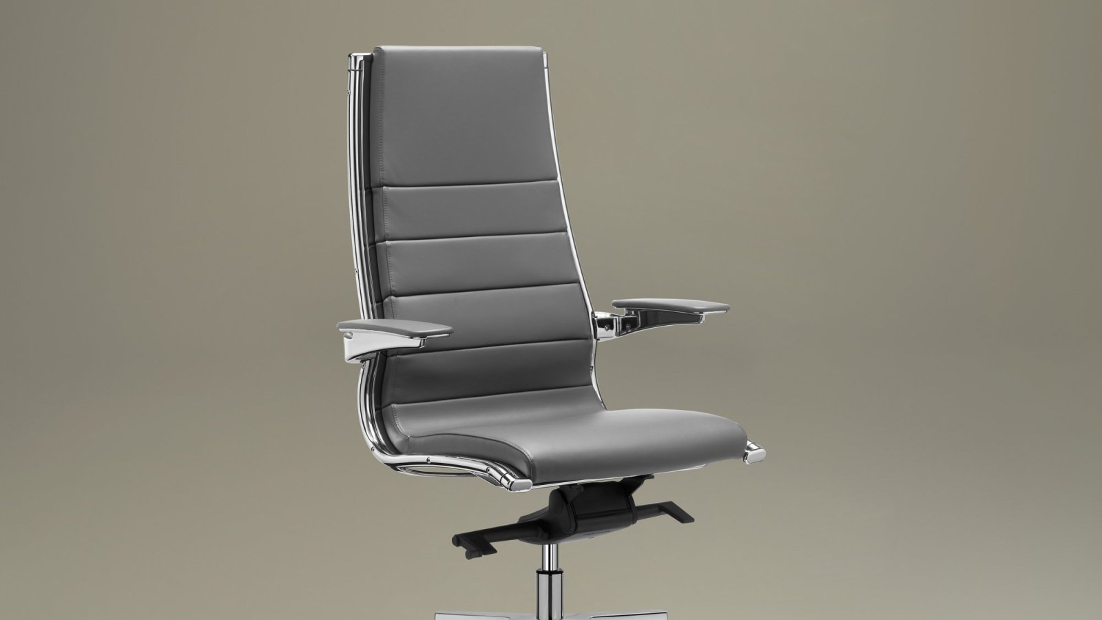 Sit it executive office chair by Sitland in black leather