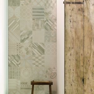 Patchwork wall in Azulej Grigio combination porcelain by Mutina