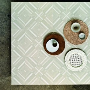 Azulej Bianco and Grigio tiles combined