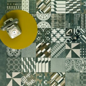 Close view of the Azulej Trevo pattern by Mutina