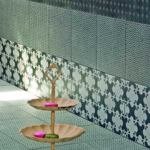 Close view of the Azulej Estrela pattern by Mutina