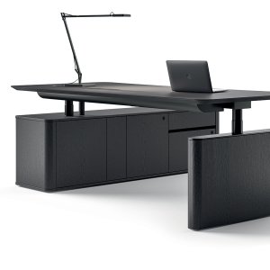 Height-adjustable Otto desk by Martex in a managerial office