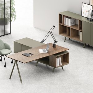 Lay storage module 40 by 40 cm flipped to face the corridor side