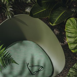 Seat cushion with internal support