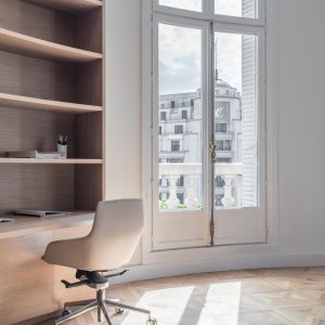 Aston seating in an office reception area