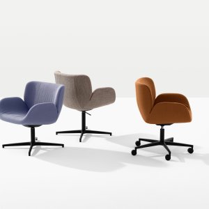 Cari chair by Arper around a conference table
