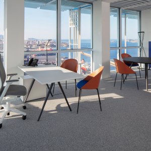 Training room furnished with Cila Go chairs