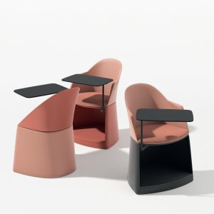 Cila Go with storage base on castors in the classroom