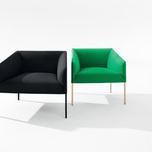 Saari two-seat sofa by Arper in a lounge setting