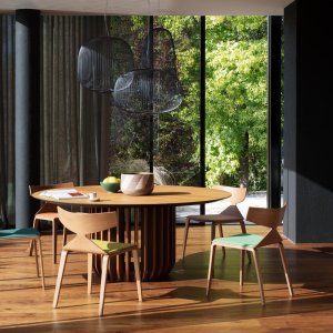 Row of Saya stools by Arper along a bar counter