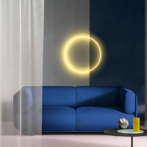 Decorative cushions on a Shaal sofa in two sizes