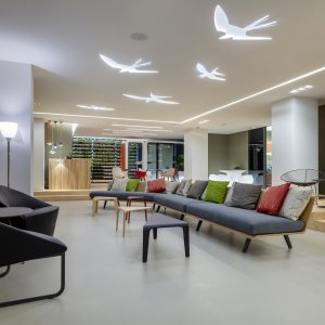 Zinta modular sofa by Arper in a residential living room