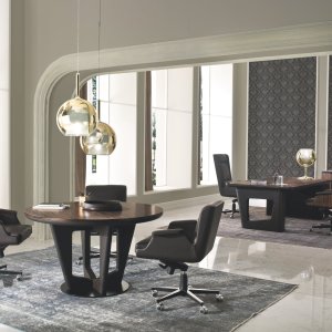 Low Avatar cabinet of 284,5 centimetres