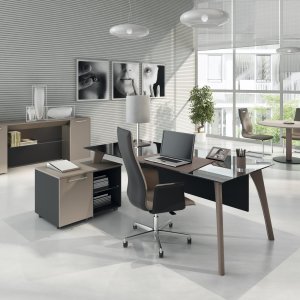 140REM extension with sliding doors hooked to an Attiva desk