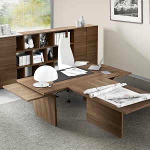 Chestnut lacquered glass with RAL 7037 leg on the Larus