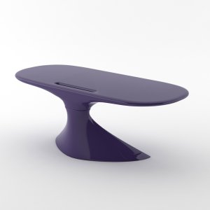 Desk seen from the side at 210 centimetres