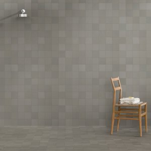 Mews porcelain step tread on an internal staircase