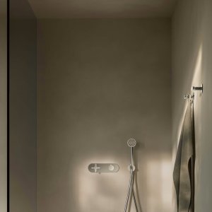 Icona in the Raw Metal PVD finish