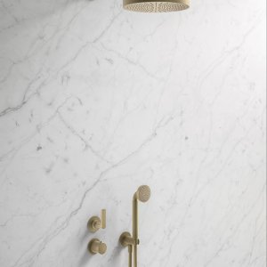 Three piece basin set