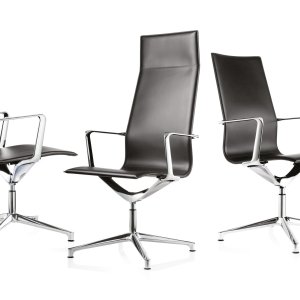 White leather version of the Kuna Chair