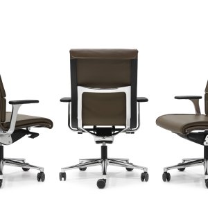 Five-star base on castors of the Una Executive