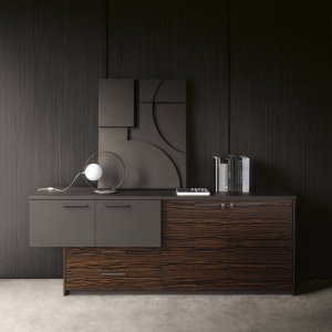 Charcoal grey lacquered foot of the Inca desk