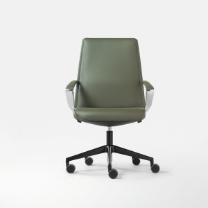 Kastel Klivia on the white AWW base with white castors and gas cylinder
