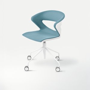 Natural-lacquered maple legs with felt glides on a Kastel Kicca