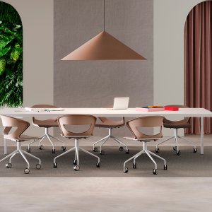 Kastel Kicca with an Ocean Blue polypropylene shell and matching painted frame