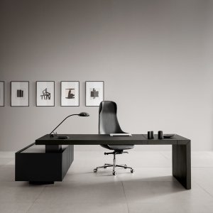 Spacer with built-in sockets on the Kyo desk by Martex