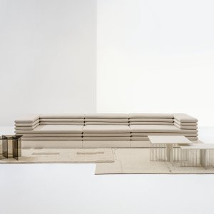 Acamante three-seater sofa by LaCividina, 395 cm long, on an ivory lacquered base