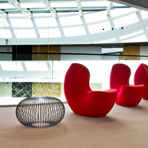 Three-quarter view of Nautile, the Peter Harvey reception armchair for LaCividina