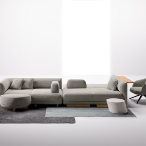 Upholstered LaCividina screen 157 cm high marking off a sitting area