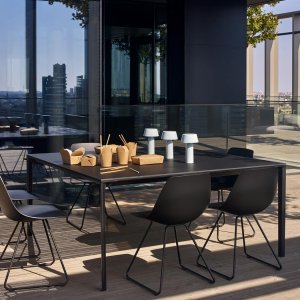 Outdoor powder colours on Miunn metal frames