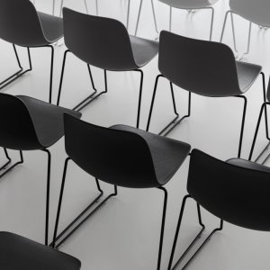 Polypropylene armrests on the Seela conference chair