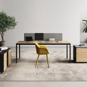 Fil Rouge pedestal on wheels with seat cushion in Gabriel fabric