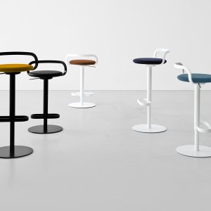 MAK bar stool by Lapalma with ring backrest and footrest