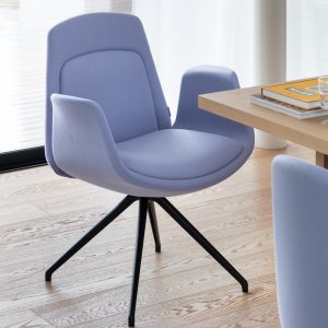 Nordic meeting room chair by Milani