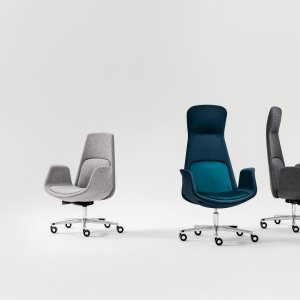 Nordic executive office chair by Milani with high back