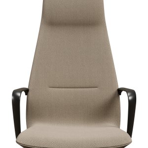 Back view of the Synua chair from the doorway
